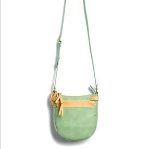 Crossbody handbag